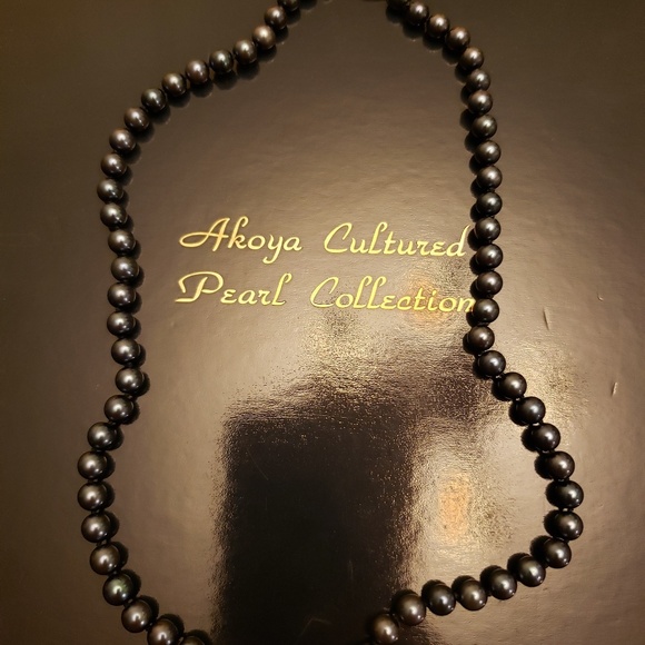 Akoya cultured pearl 14k gold black pearl necklace - Picture 2 of 2